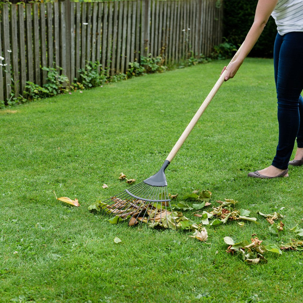 Kent & Stowe Carbon Steel Lawn Leaf Rake