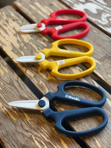 Niwaki Sakagen Scissors Yellow