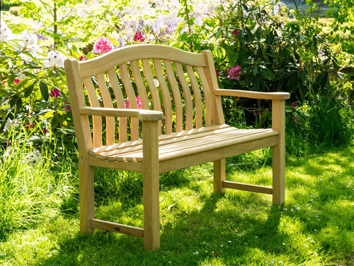 Alexander Rose  Roble Turnberry Bench 4ft
